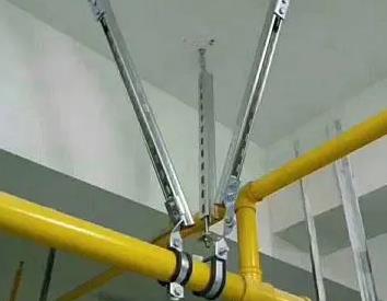 闸阀支撑架的质量要求。价格决定了右玉抗震支撑框架的质量。